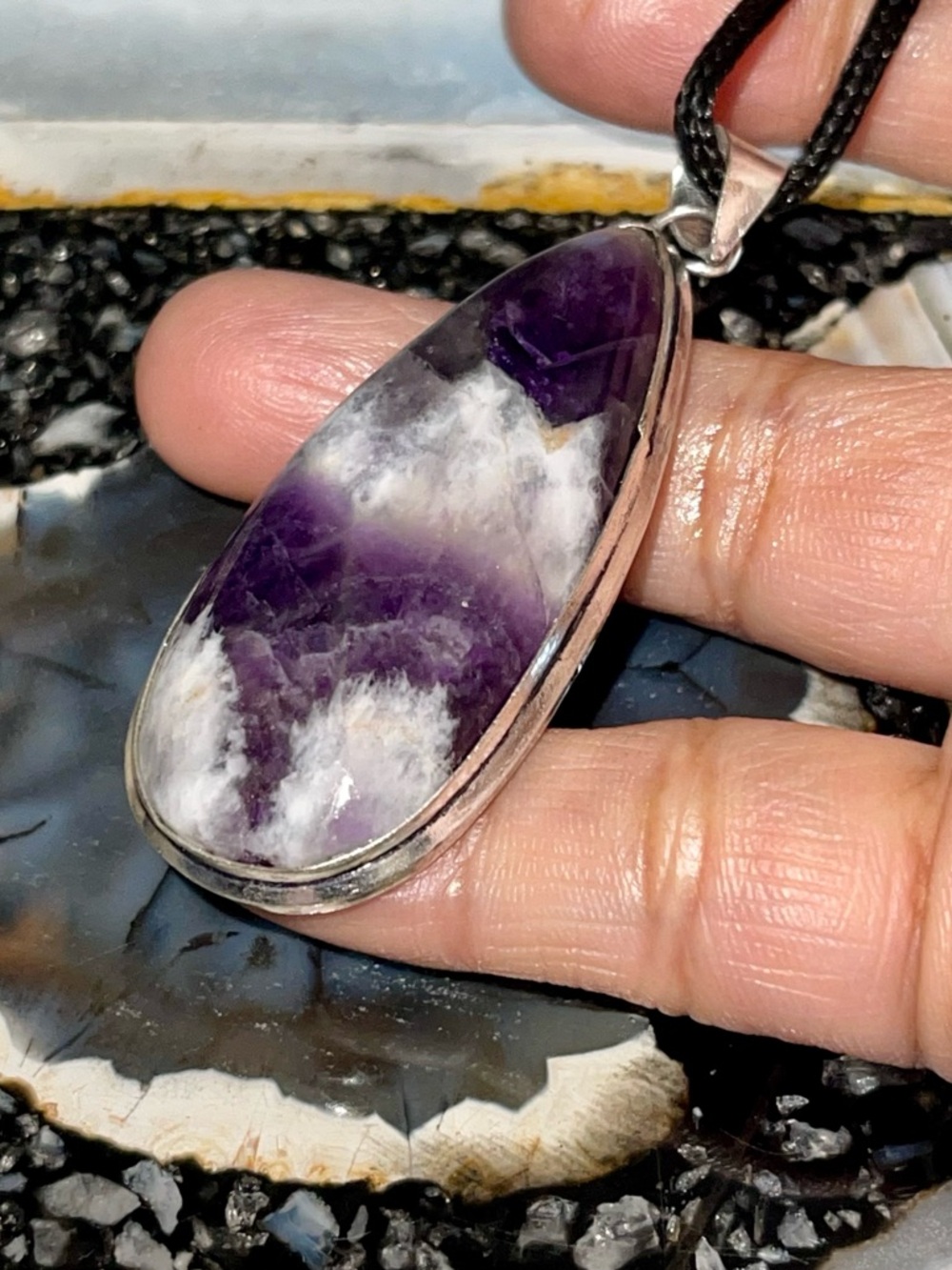 Chevron Amethyst Pendant 2 1/2” - Picture 5 of 17